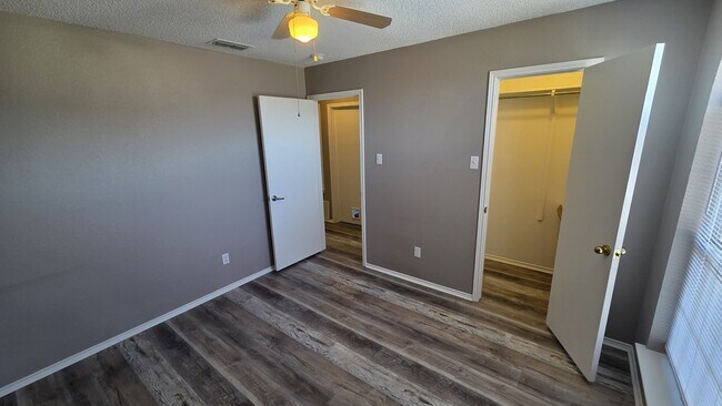 Building Photo - 3112 Rustic Meadow Trail