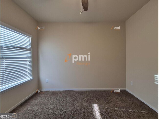 Building Photo - 2 Longleaf Cir