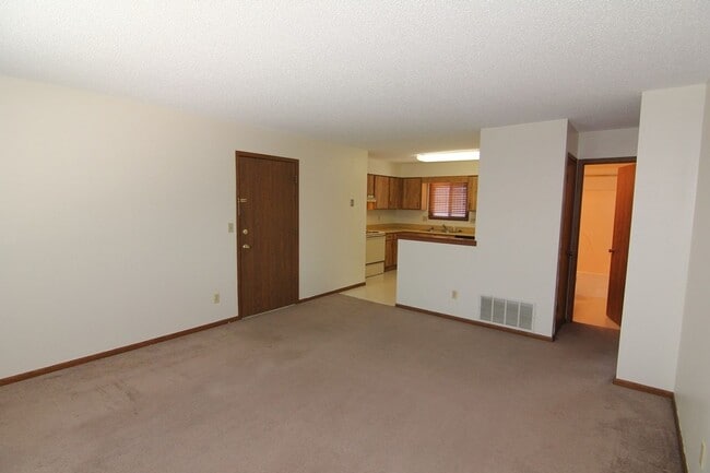 Building Photo - 967 Boston Way