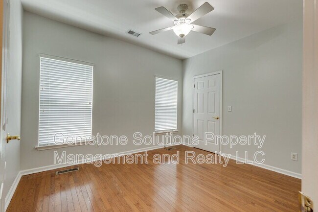 Building Photo - 756 Rolling Fork Dr