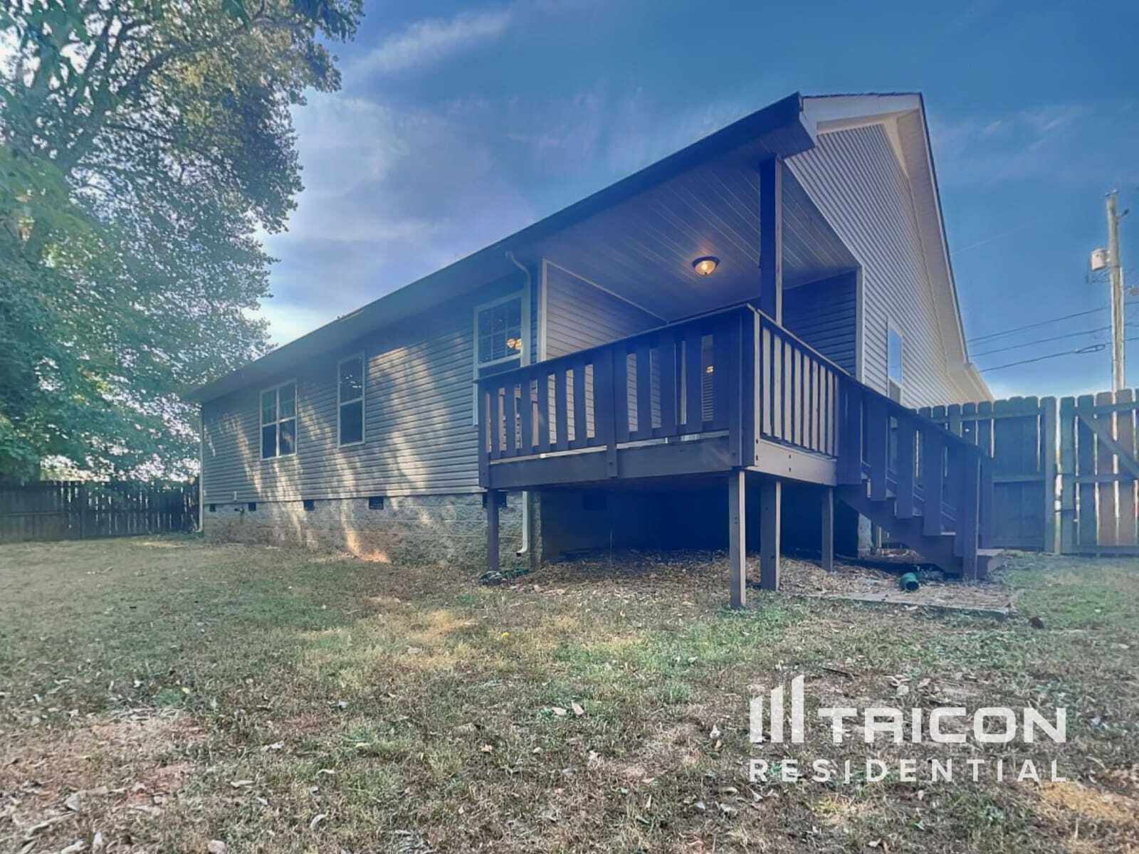 Building Photo - 1517 Reasons Drive