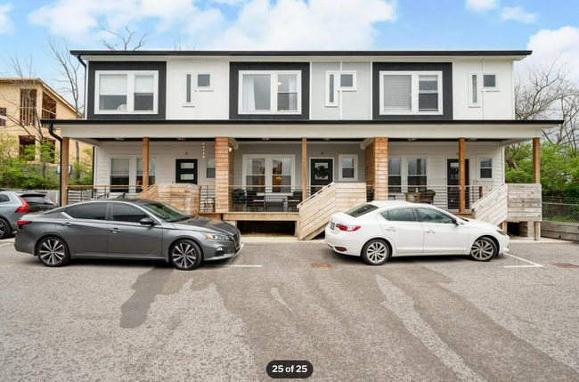 Outdoor area - 849 Cherokee Ave