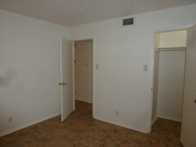 Building Photo - 6800 Trendal Ln
