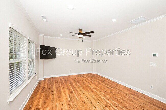 Building Photo - 105 Goodson Pl