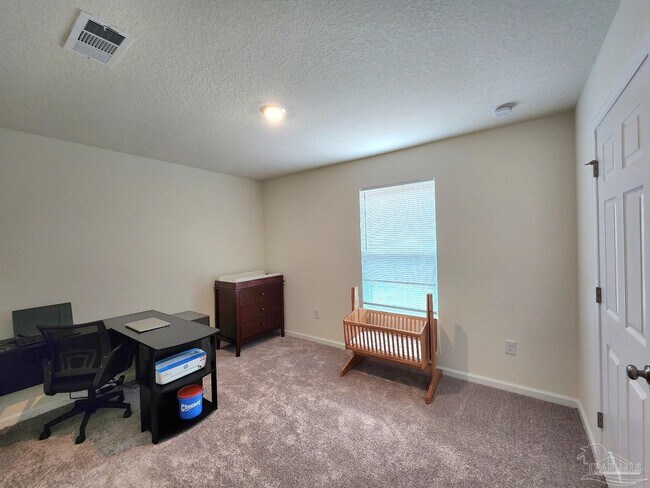 Building Photo - 7860 Maxton Rd