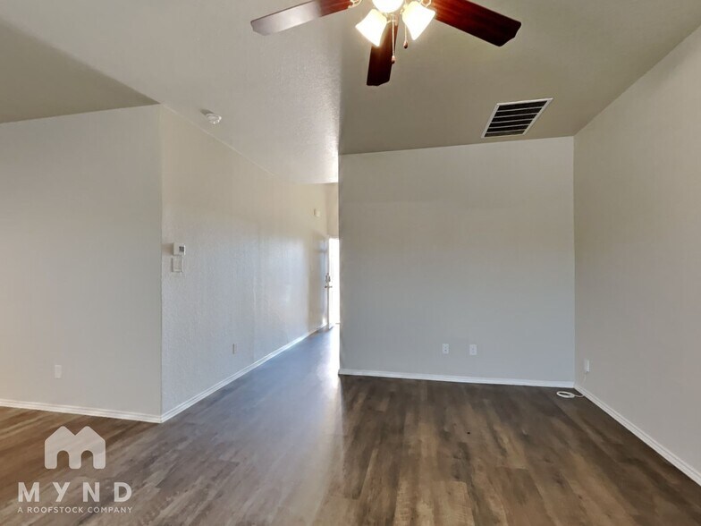 Building Photo - 4003 Turning Pine Edge