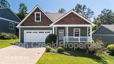 Building Photo - 17 Woodbridge Park Dr