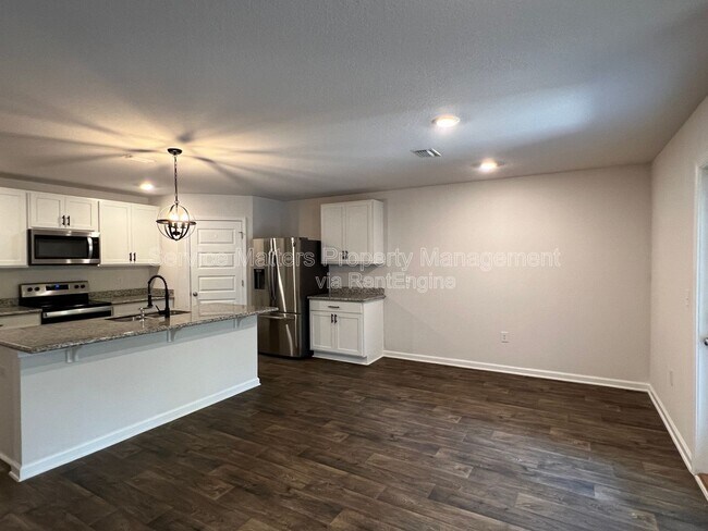 Building Photo - 5451 Merlin