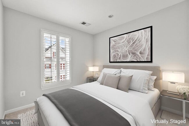 Building Photo - 5120 Grimm Dr