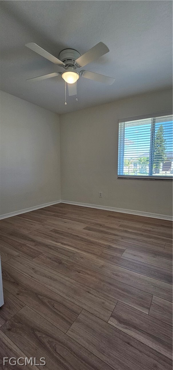 Building Photo - 420 SE 15th Terrace