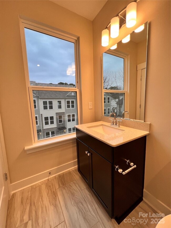 Building Photo - 3011 Citizens Ln