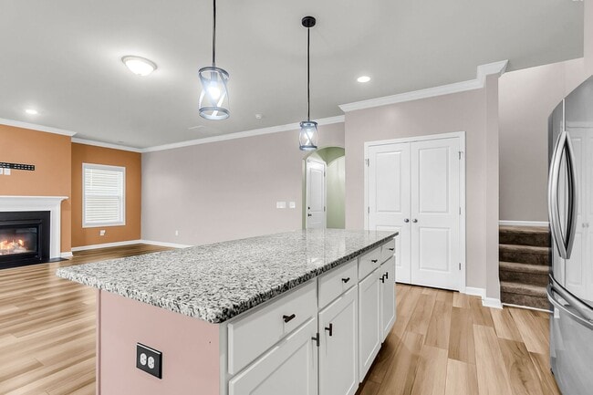 Building Photo - Quiet Comfort Near Cane Bay