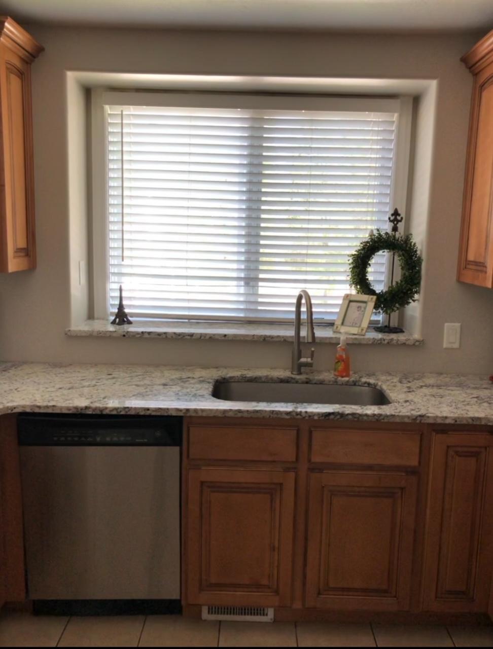 Building Photo - 4588 Spring Meadow Dr