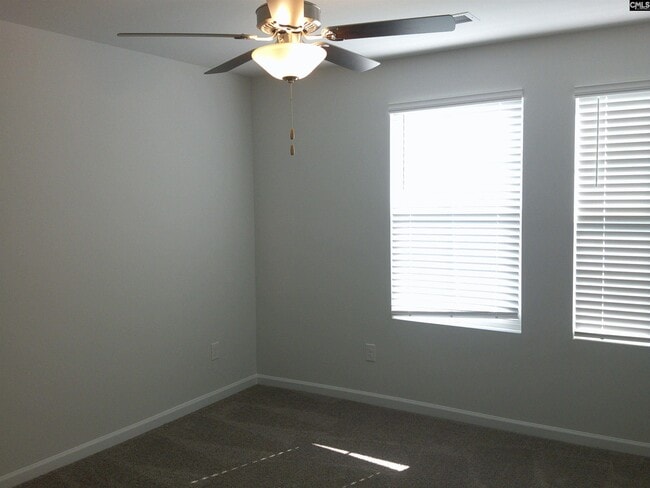 Building Photo - 1119 Ederbach Dr