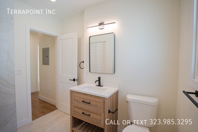 Building Photo - 1036 Westmoreland Ave