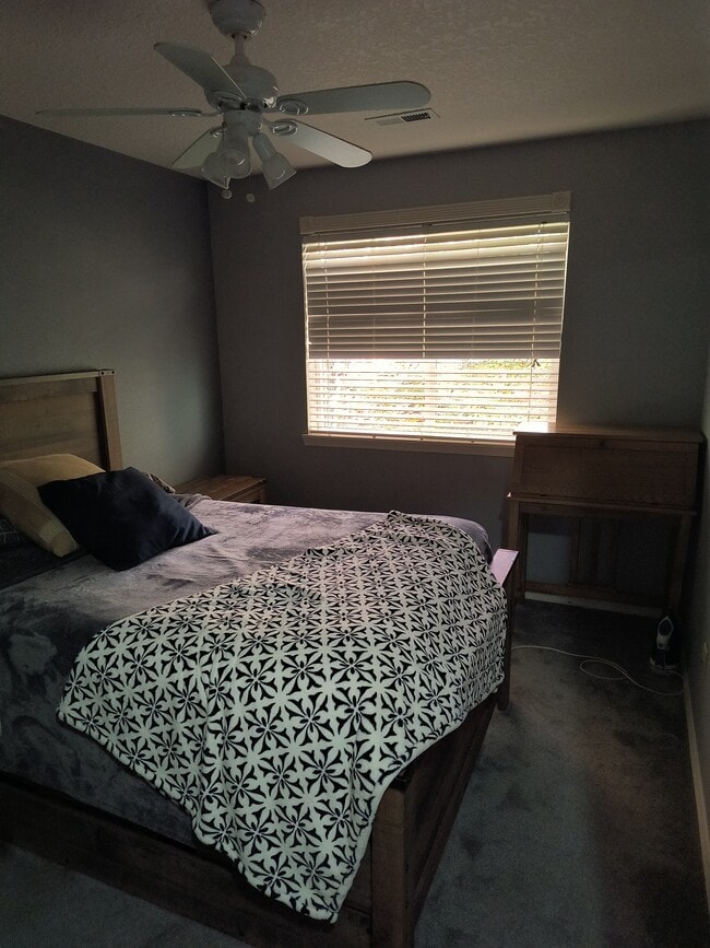 Bedroom 3 - 6334 SW Vinwood Ter