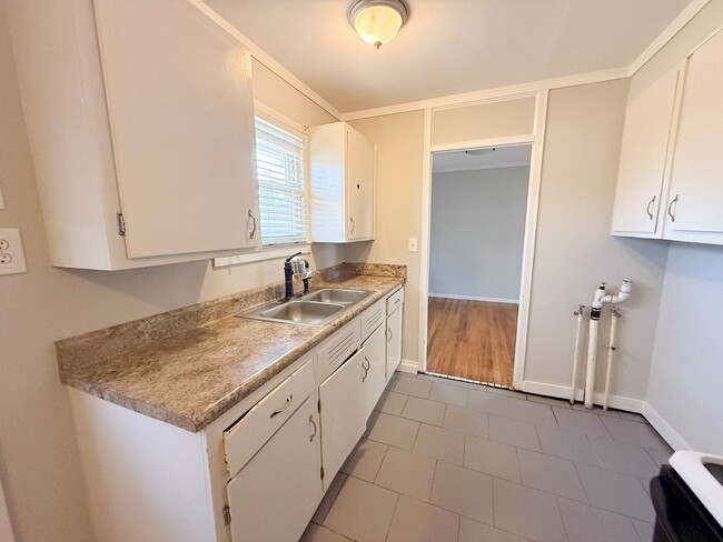 Building Photo - 3-Bedroom Single-Family Home Near TTU with Hardwood Floors and Carport