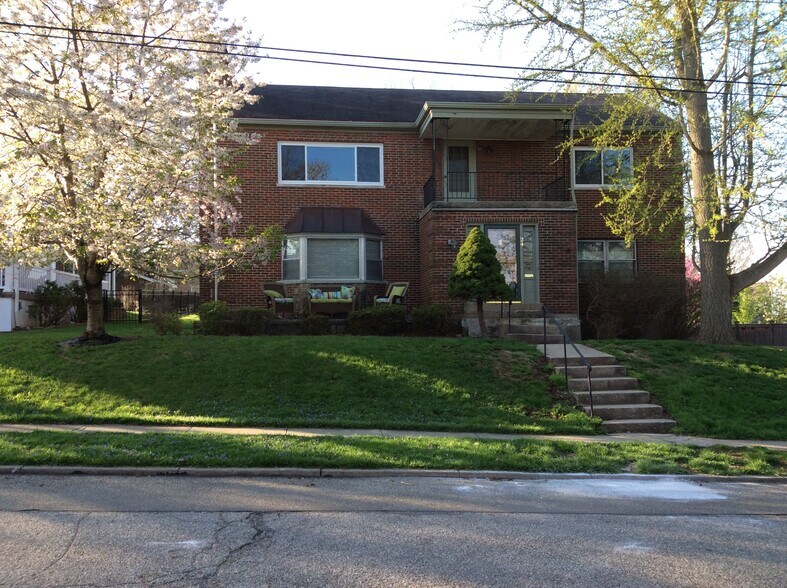 Building - 20 Chalfonte Pl