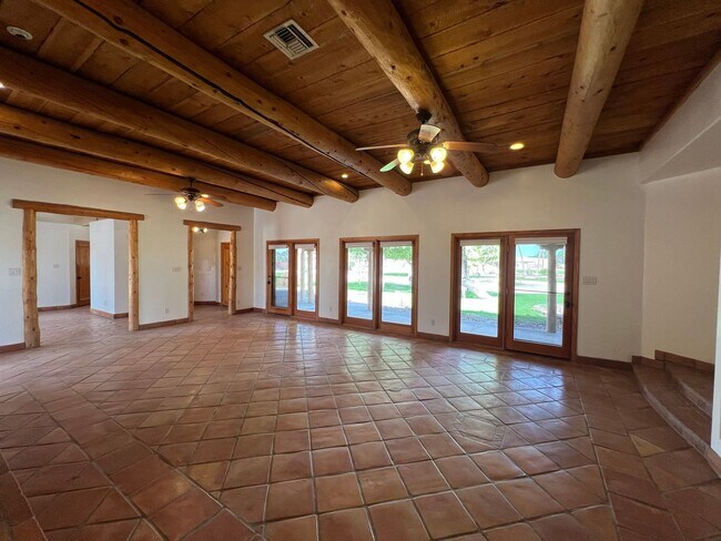 Building Photo - UNIQUE HOME ON ACREAGE!