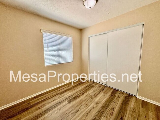 Building Photo - 16814 Cactus St