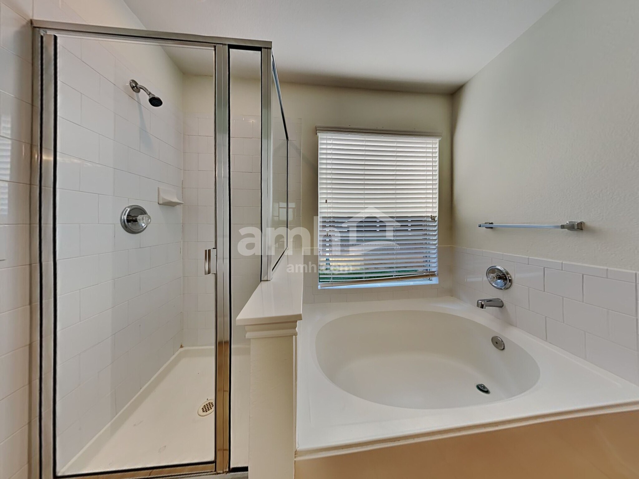 Building Photo - 1813 Wind Dancer Trail