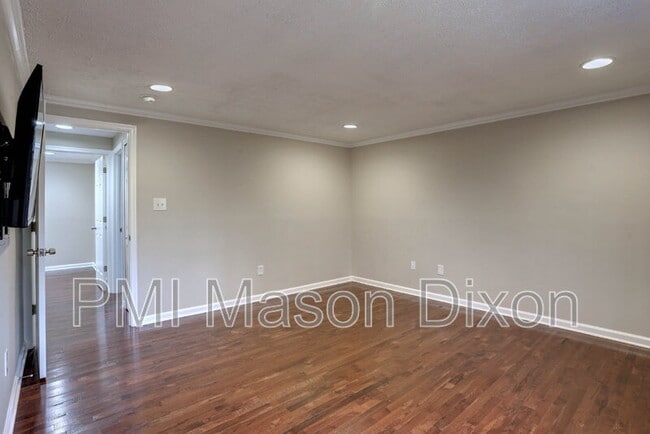 Building Photo - 9321 Kenbrooke Ct