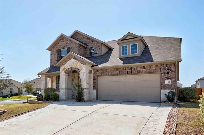 Building Photo - 1001 Otello Wy
