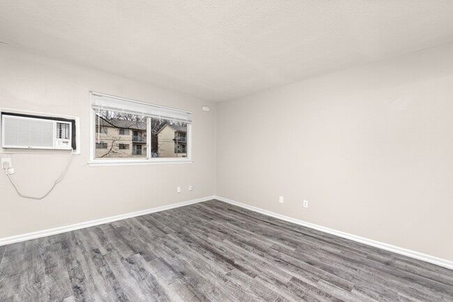 Floorplan - POPLAR PLACE