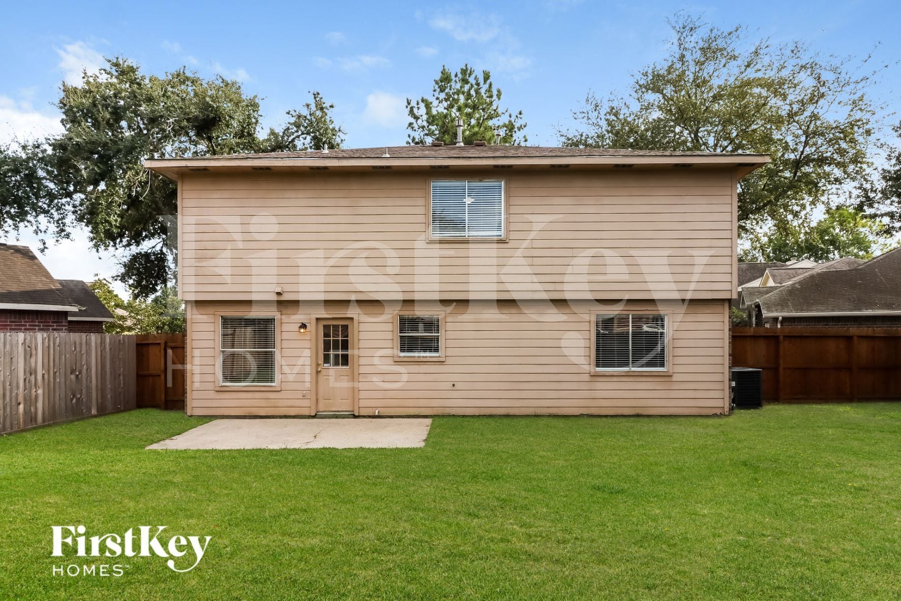 Building Photo - 10826 Belle Haven Dr