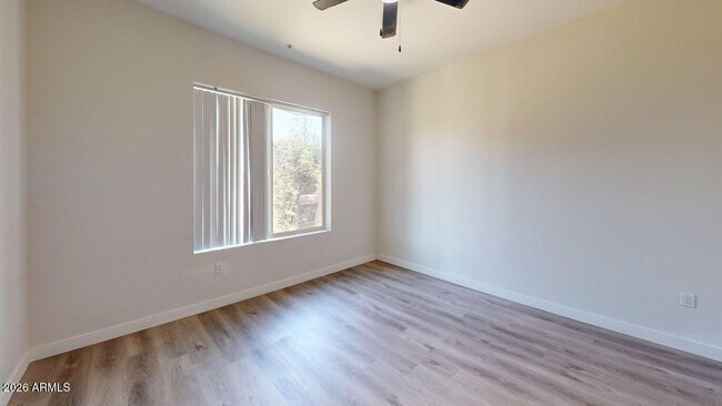 Building Photo - 9160 N 67th Ave