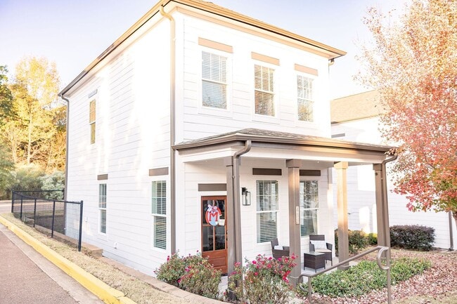 Primary Photo - 3BR/3.5BA For Rent