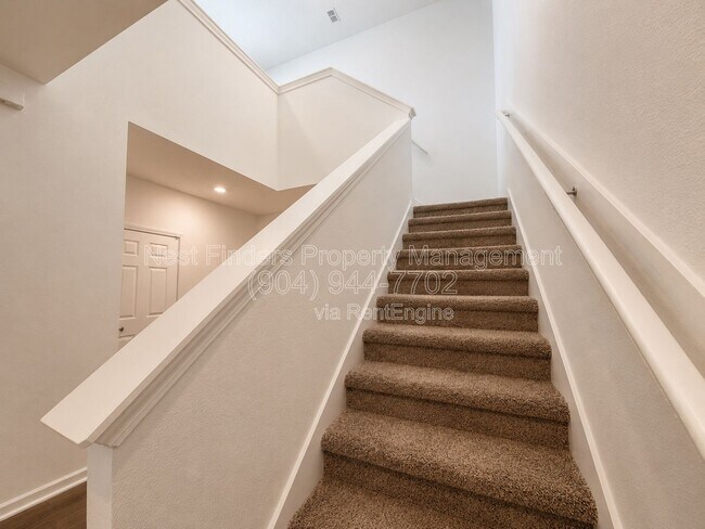 Building Photo - 161 Chesterwood Rd