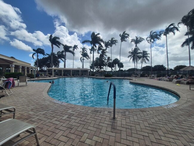 Building Photo - 12654 Via Ravenna