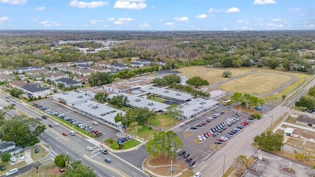 Building Photo - 15204 Monet Dr