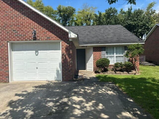 Primary Photo - "Charming 2-Bed, 2-Bath Duplex Retreat on ...