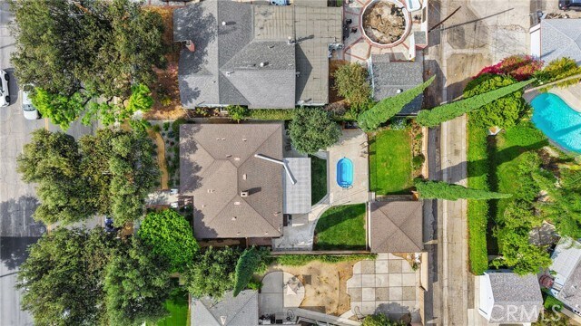 Building Photo - 6556 Corbin Ave
