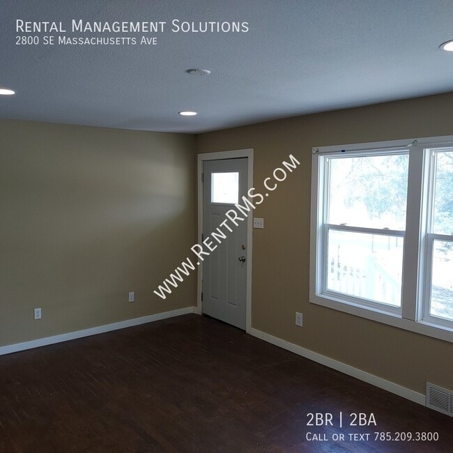 Building Photo - 2800 SE Massachusetts Ave