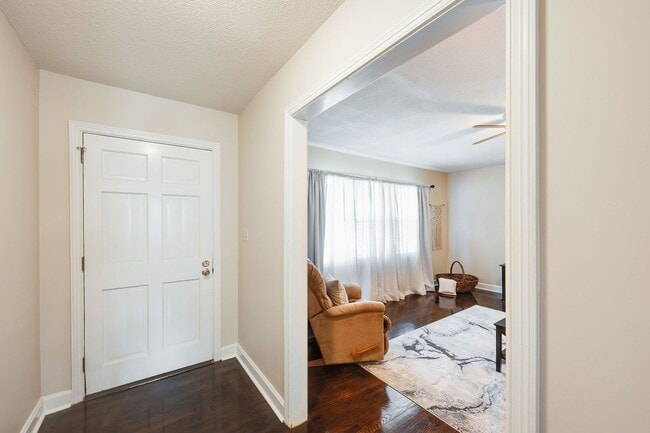 Building Photo - 2508 Canal Dr NW