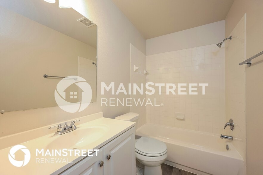 Building Photo - 9719 Marbach Bend