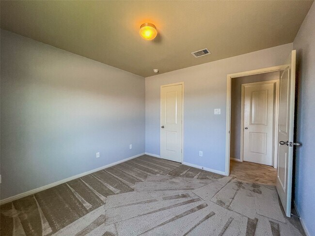 Building Photo - 3503 Daniel Falls Ln