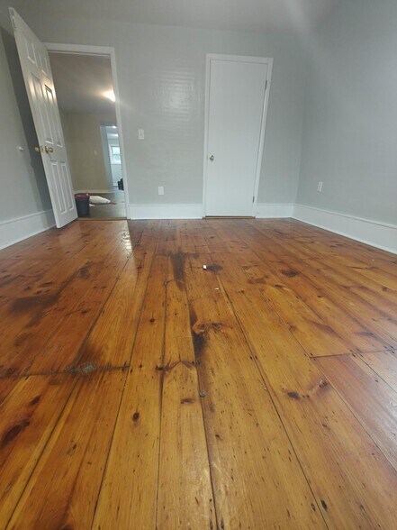 Building Photo - 86 Milk St