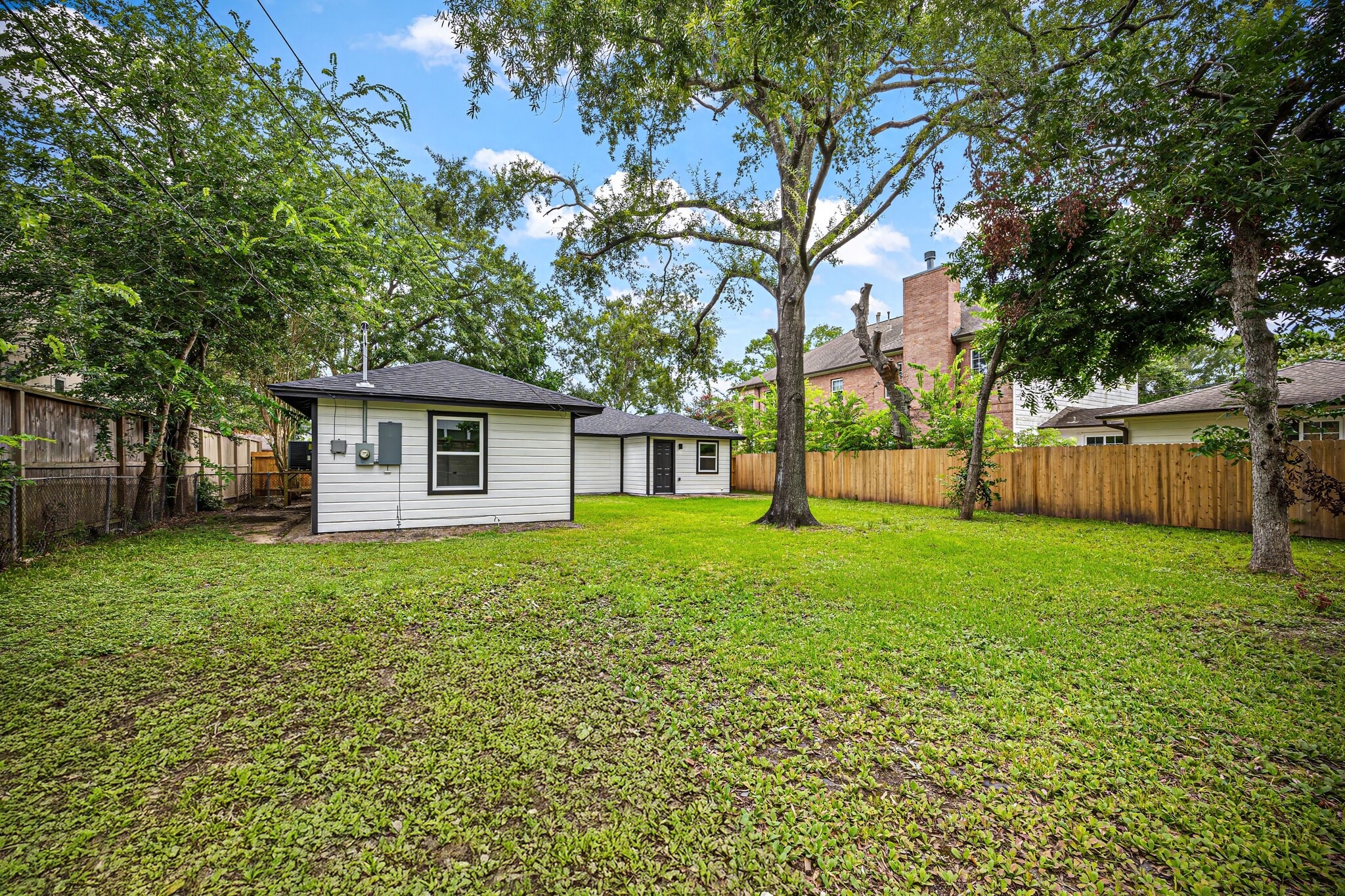 Building Photo - 4626 Holly St