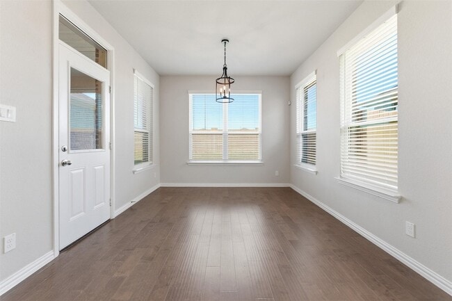 Building Photo - 1804 Star Fleet Dr