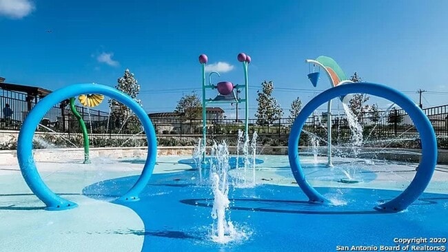 Building Photo - ONE STORY  |  3 BEDROOM  |  2 BATH  |  YARD SERVICE INCLUDED  |  WHISPER FALLS  |  POOL - GYM - P...