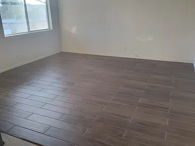 Building Photo - 6510 Marbrisa Ave