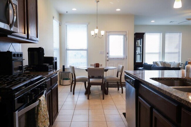 Building Photo - 13413 Larrys Ln