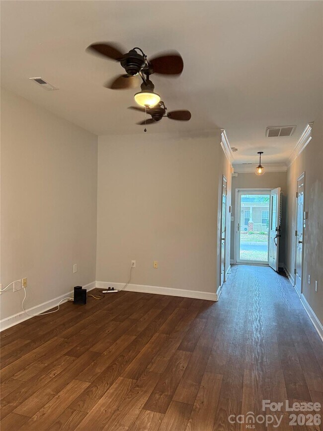 Building Photo - 5915 Pisgah Way