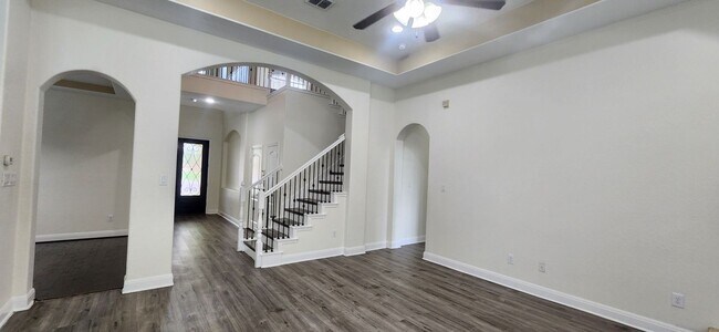 Building Photo - The Summit at Alamo Ranch-Gorgeous 5-Bedroom Home