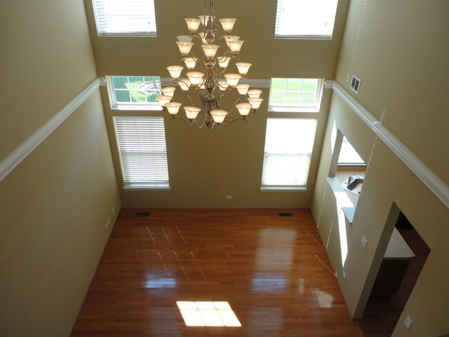 Building Photo - 2317 Scott Lane