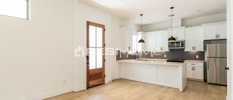 Building Photo - 3052 Truxillo St